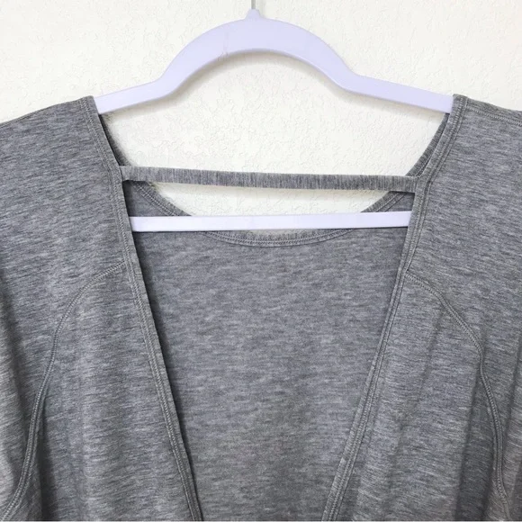 LULULEMON Twist Back Tee Heathered Core Medium Gray - Picture 8 of 10